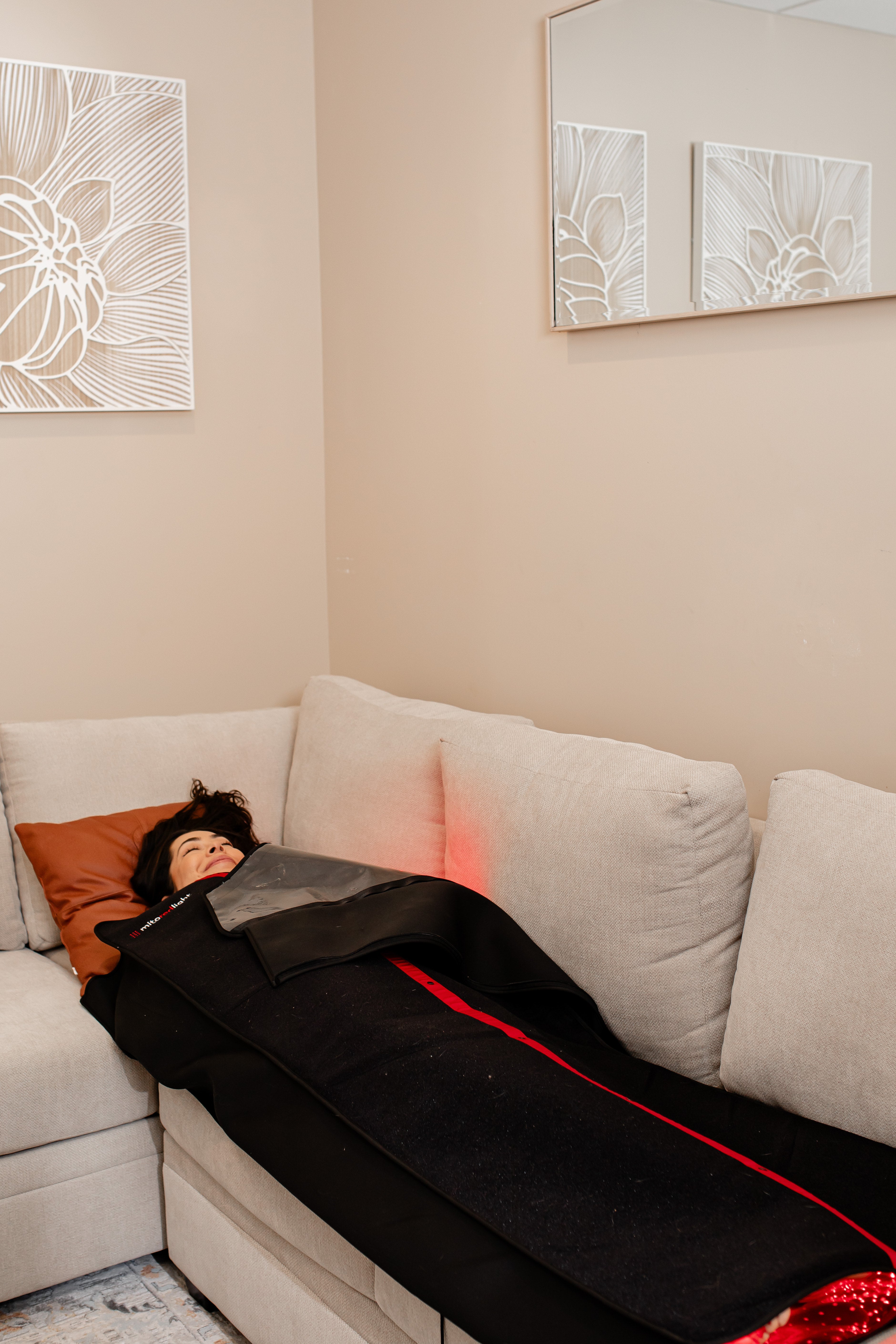 MitoPOD™ | Portable & Convenient Full Body Red Light Therapy