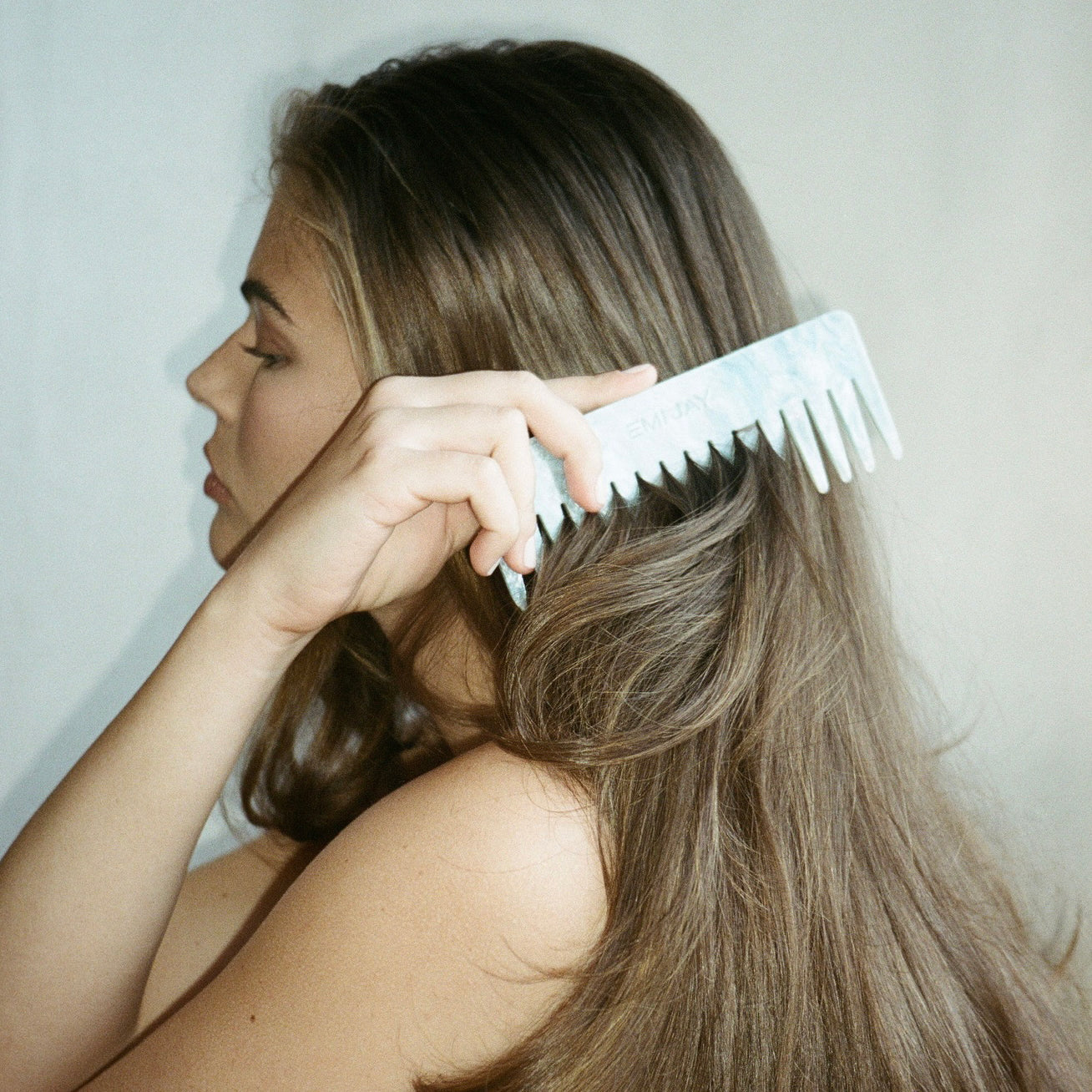 Detangling Comb in Blue Sugar